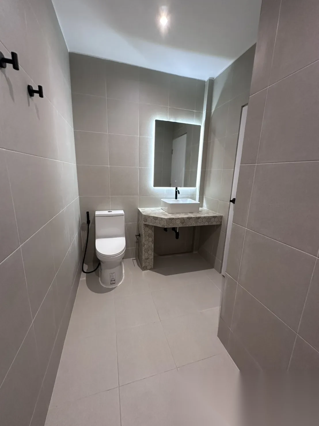 3 Bedroom House for sale at Sri Suchart Grand View 2 complex · Ko Kaeo · Garden View — photo 9