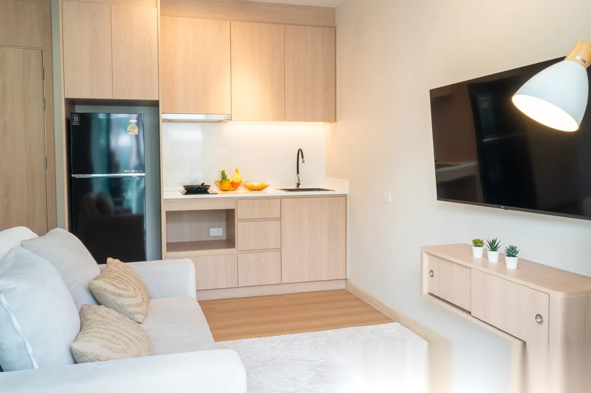1 Bedroom Apartment for sale at Royal Lee The Terminal Phuket complex · Sakhu · Pool View — photo 22