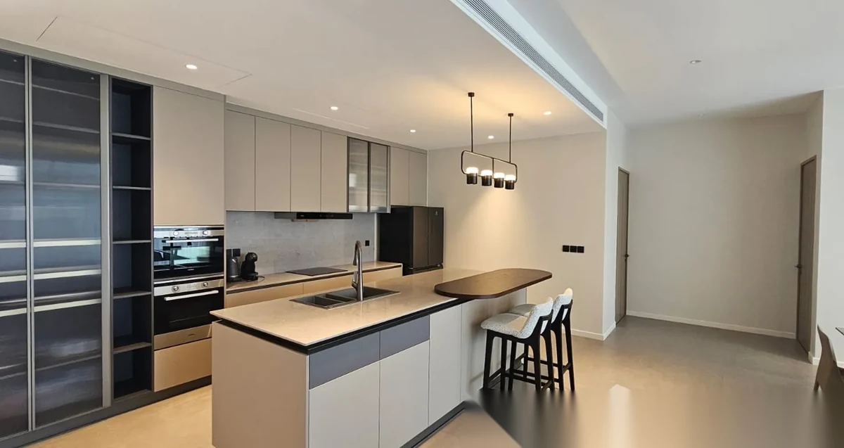 4 Bedroom Villa for rent at Clover Residence complex · Si Sunthon · Pool View