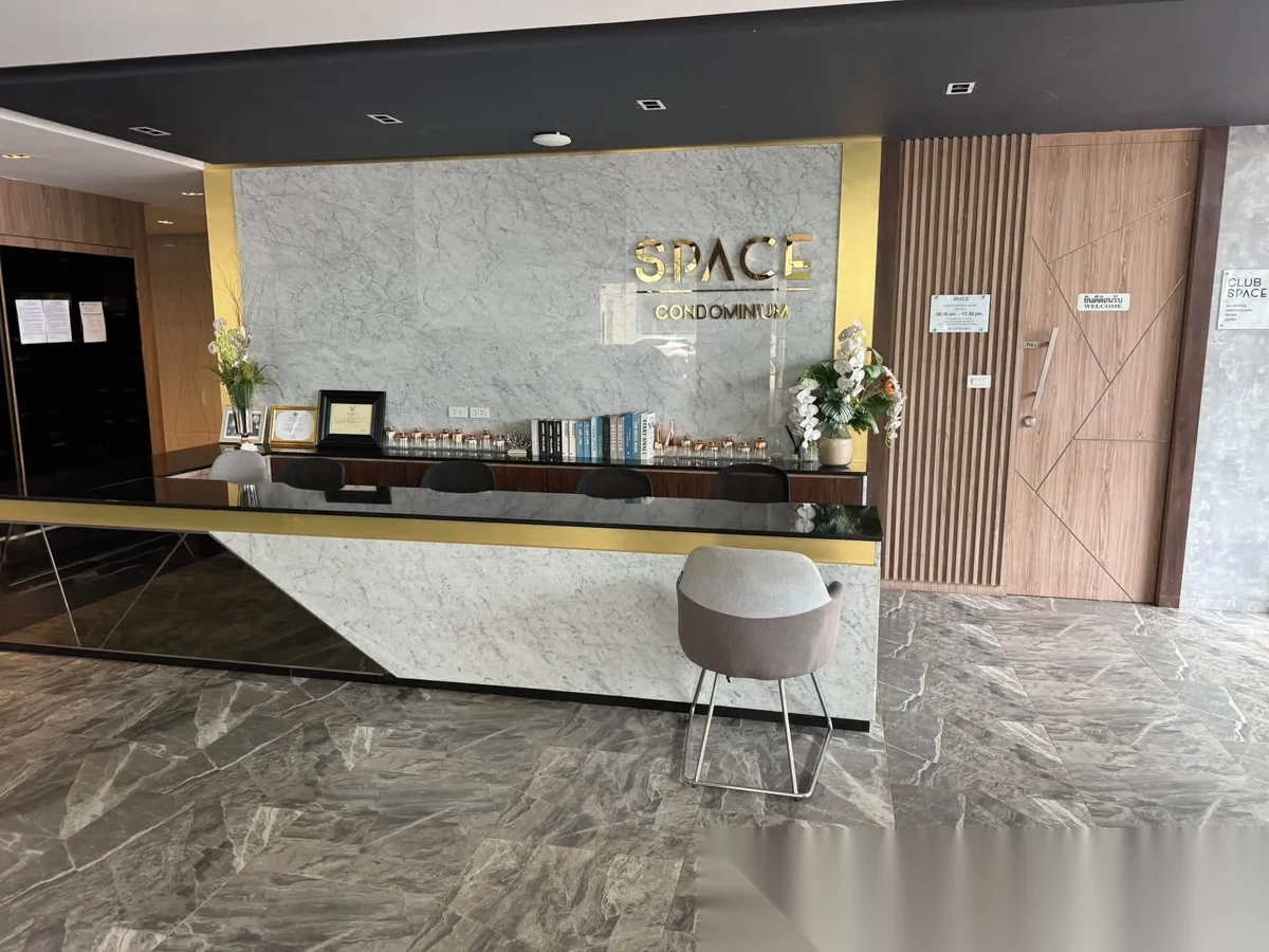 Апартаменты 2BR в ЖК The Space Condominium · Вичит · Вид на бассейн — фото 3