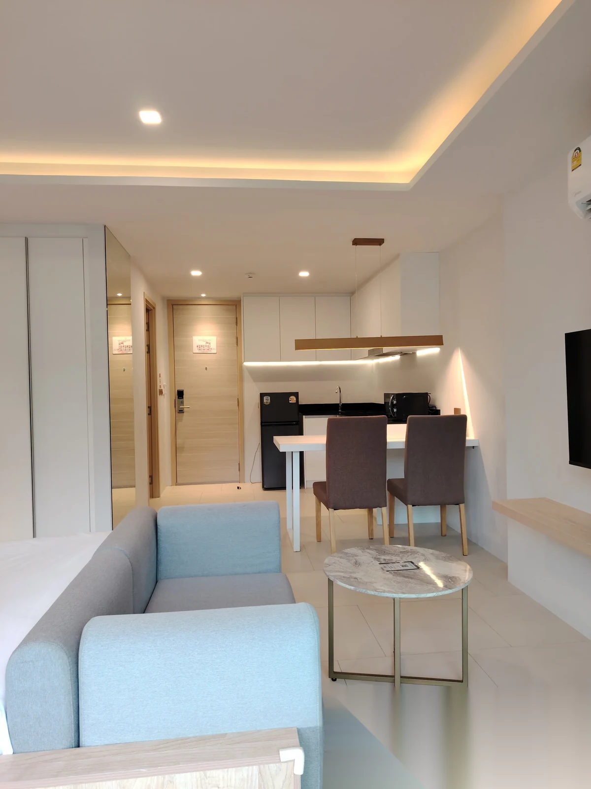 Studio Apartment for sale at Utopia Karon complex · Karon · Pool Access — photo 12