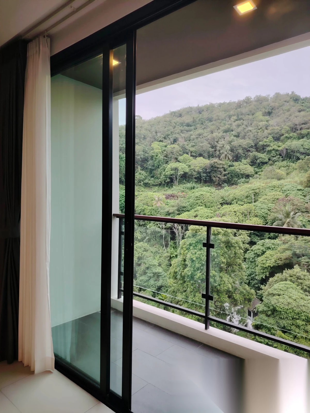 Studio Apartment for sale at Utopia Karon complex · Karon · Pool Access — photo 15