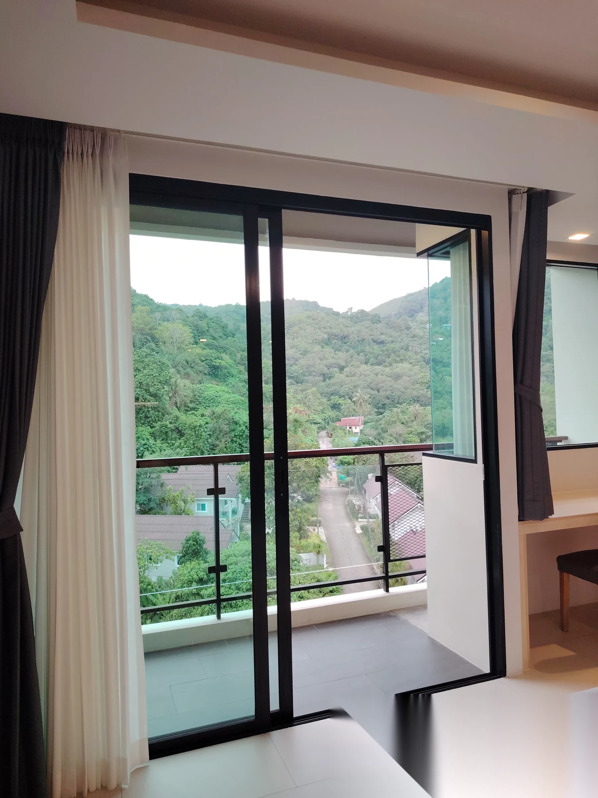 Studio Apartment for sale at Utopia Karon complex · Karon · Pool Access — photo 19