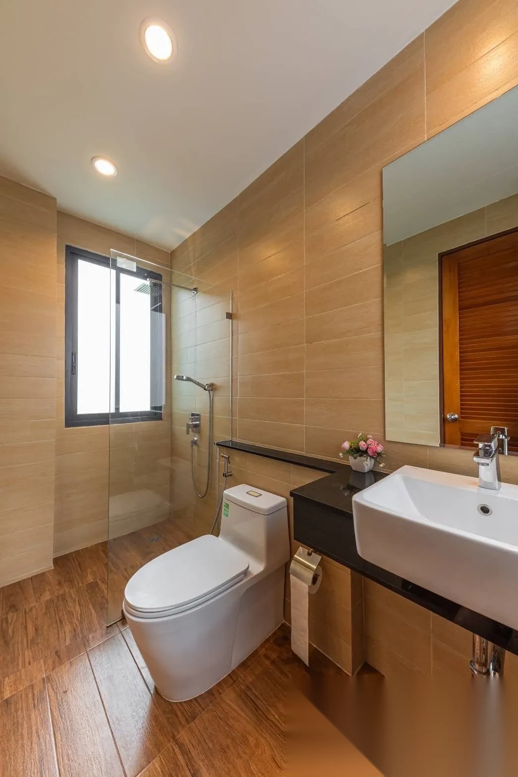 4 Bedroom Villa for sale · Pool Access — photo 8