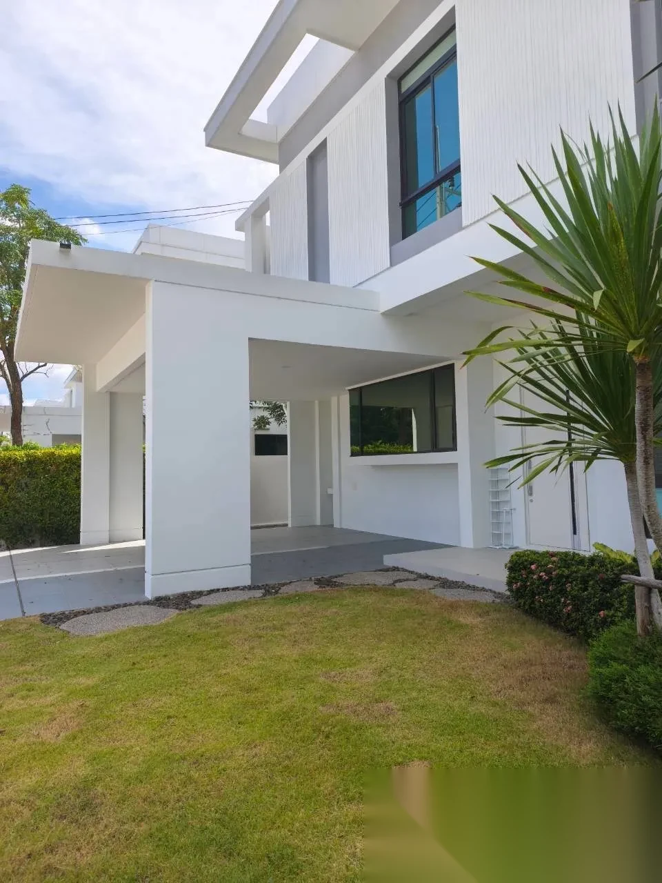 3 Bedroom House for rent at Siwalee Rasada complex · Phuket Town — photo 4