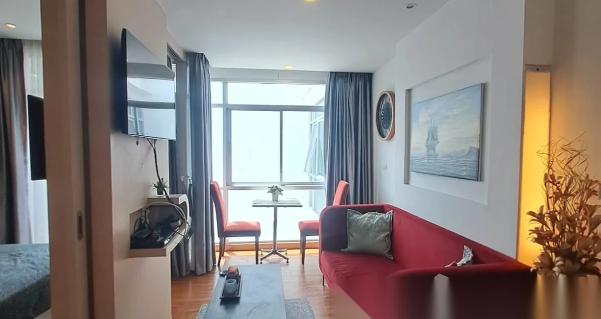 1 Bedroom Apartment for rent at ART at Patong complex · Patong · Pool View
