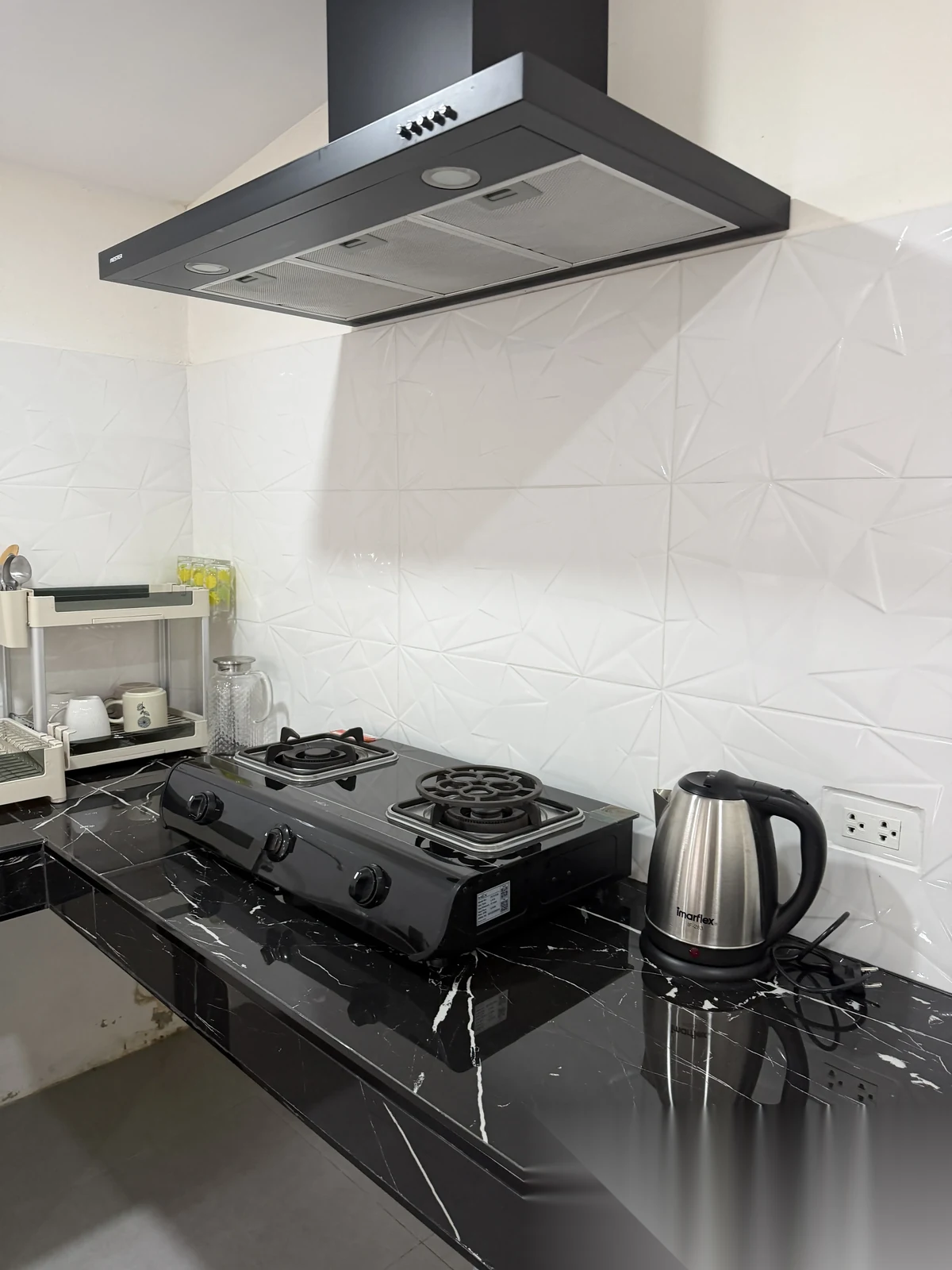 1 Bedroom House for rent · Si Sunthon · Garden View — photo 10