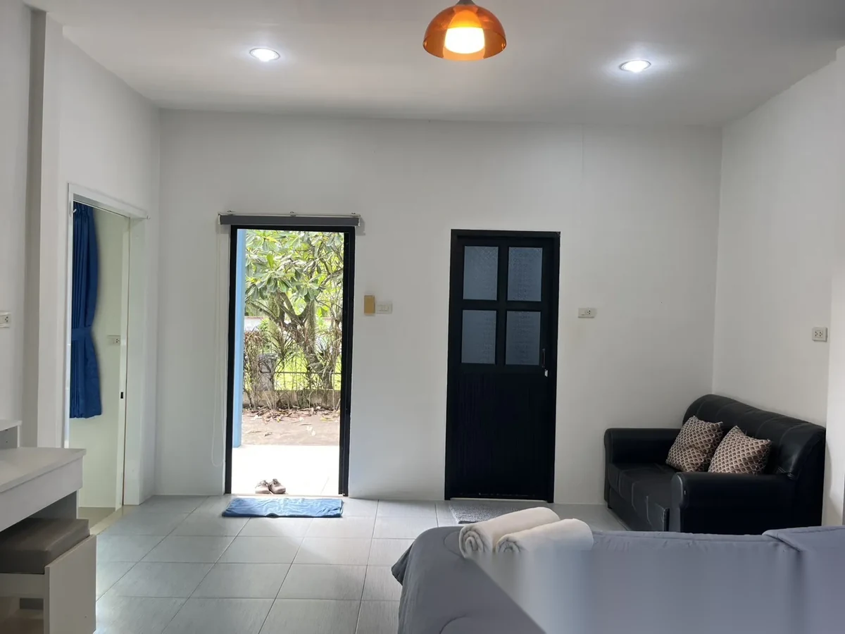 1 Bedroom House for rent · Choeng Thale · Garden View — photo 9