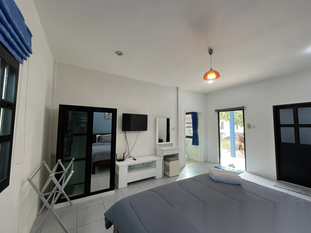 1 Bedroom House for rent · Choeng Thale · Garden View — photo 10