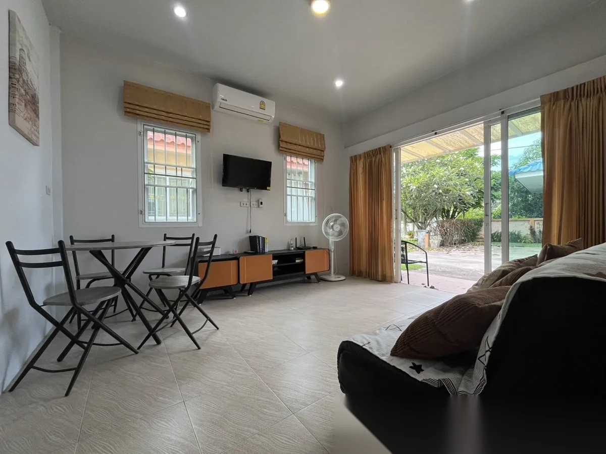 1 Bedroom House for rent · Choeng Thale · Garden View — photo 12