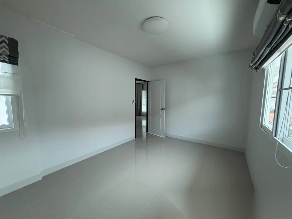 4 Bedroom House for rent at Supalai Lagoon Phuket complex · Ko Kaeo · Lake View — photo 9