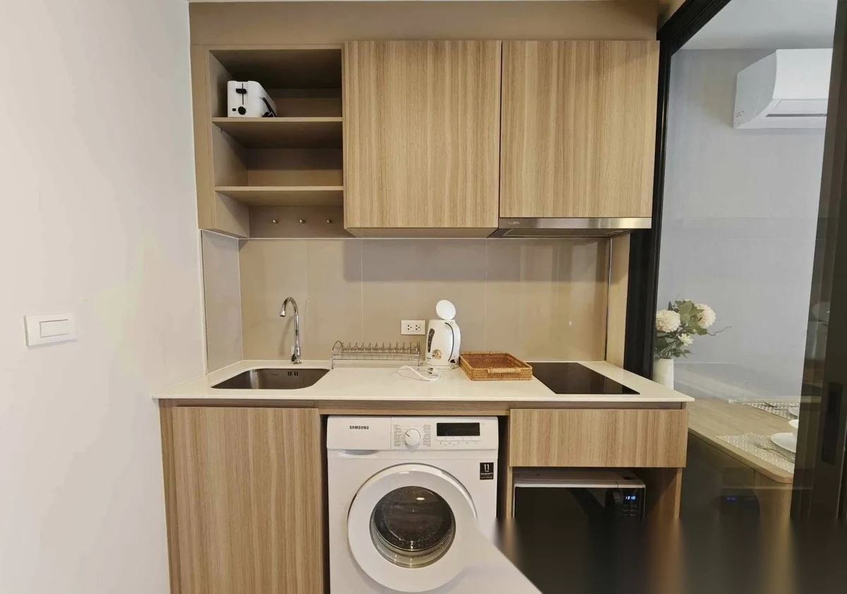 Апартаменты 1BR в ЖК The Base Rise · Вичит · Вид на бассейн — фото 3
