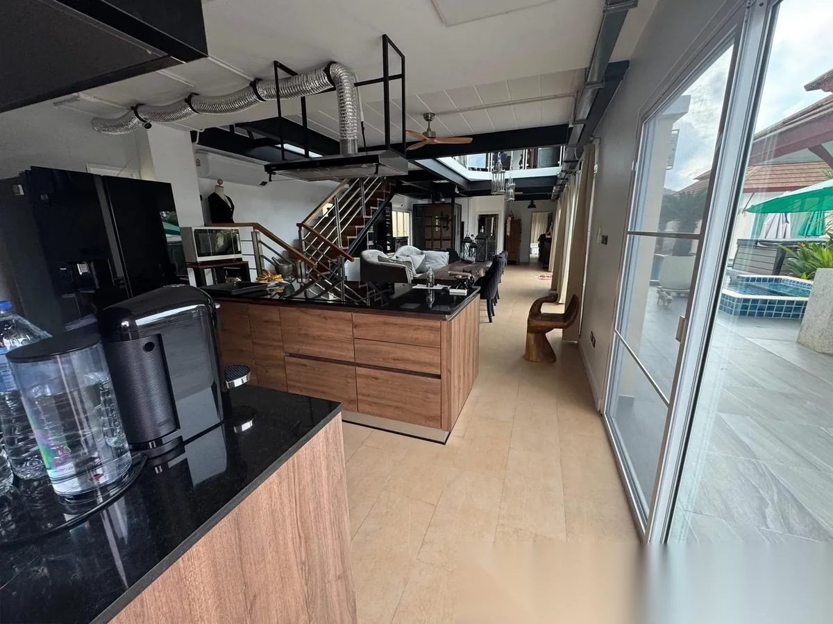 Вилла 3BR · Вид на бассейн — фото 16