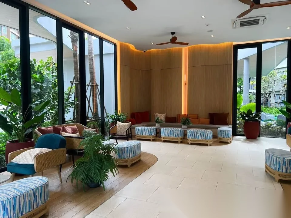 Апартаменты 2BR в ЖК Dcondo Reef Phuket · Кату · Вид в сад — фото 9