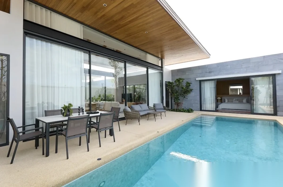 3 Bedroom Villa for sale at Botanica Pru Jampa complex · Thep Krasattri · Pool View — photo 3
