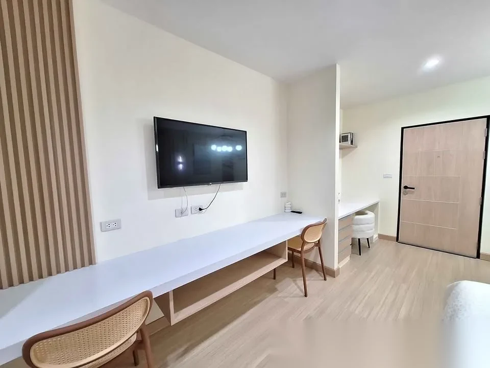 Studio Apartment for sale at Phanasons City Condominium complex · Wichit · Garden View — photo 3