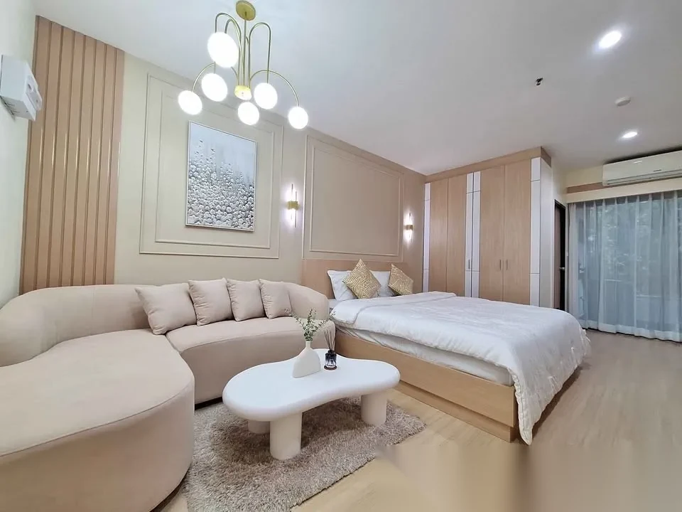 Studio Apartment for sale at Phanasons City Condominium complex · Wichit · Garden View — photo 11