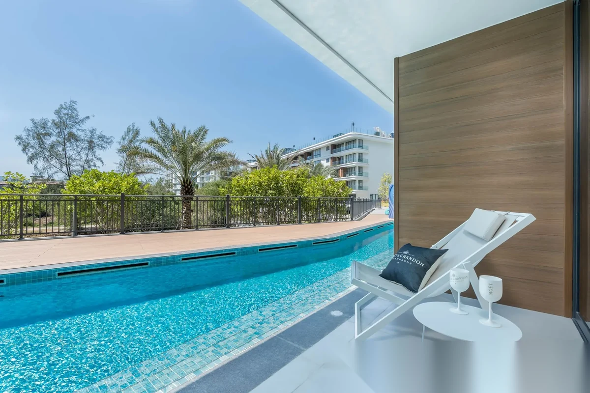 Studio Apartment for sale at Kora Beach Resort Phuket complex · Choeng Thale · Pool View — photo 6