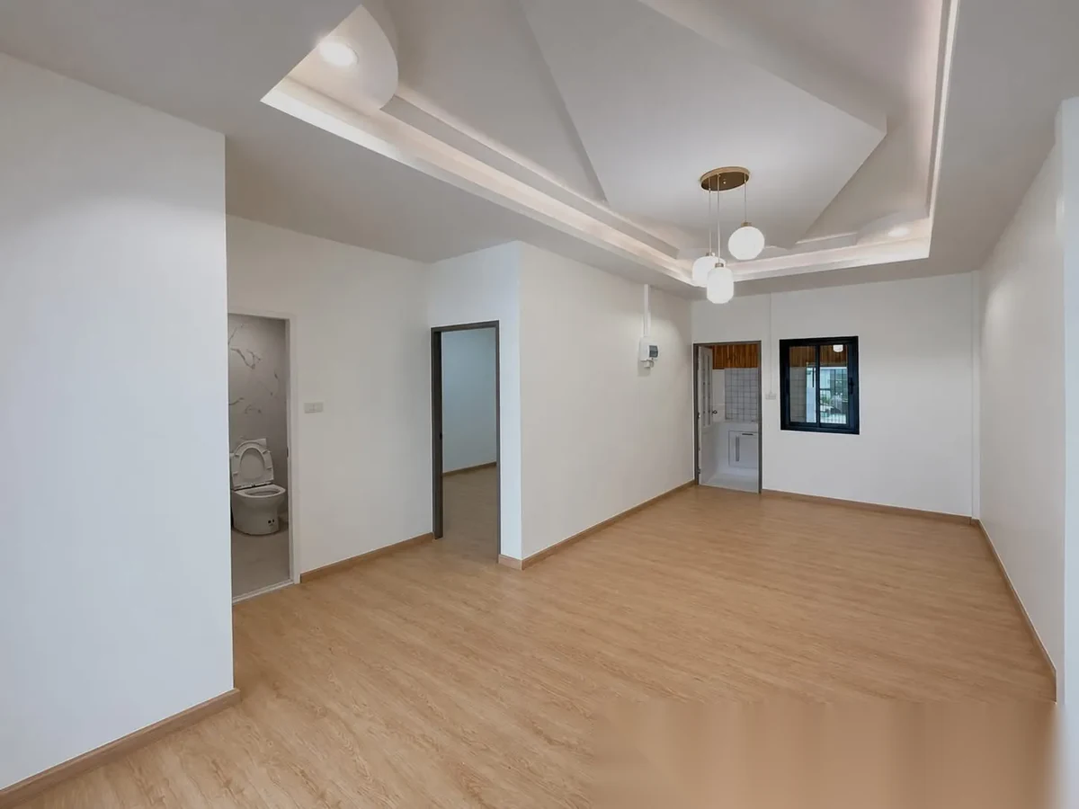 2 Bedroom Townhouse for sale — photo 6