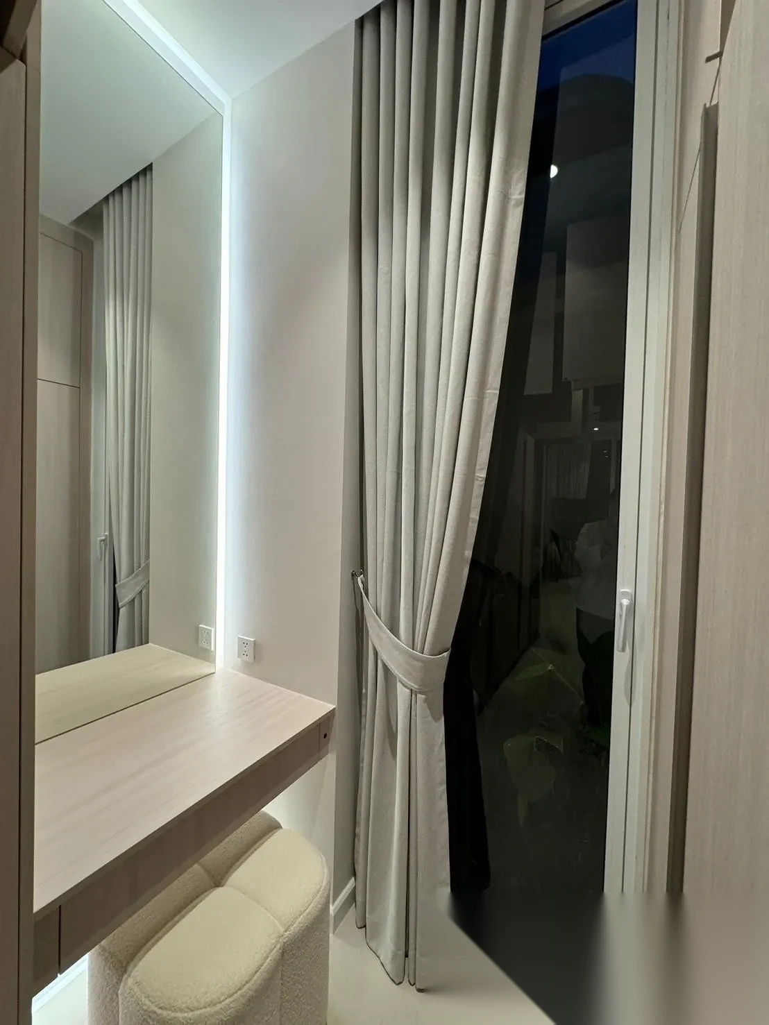 3 Bedroom Villa for rent at Brandnew rawai modern luxury pool villa complex · Rawai · Pool Access — photo 10