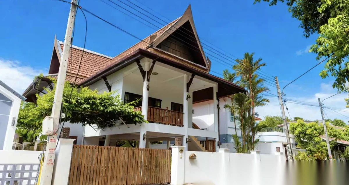 3 Bedroom House for rent · Chalong