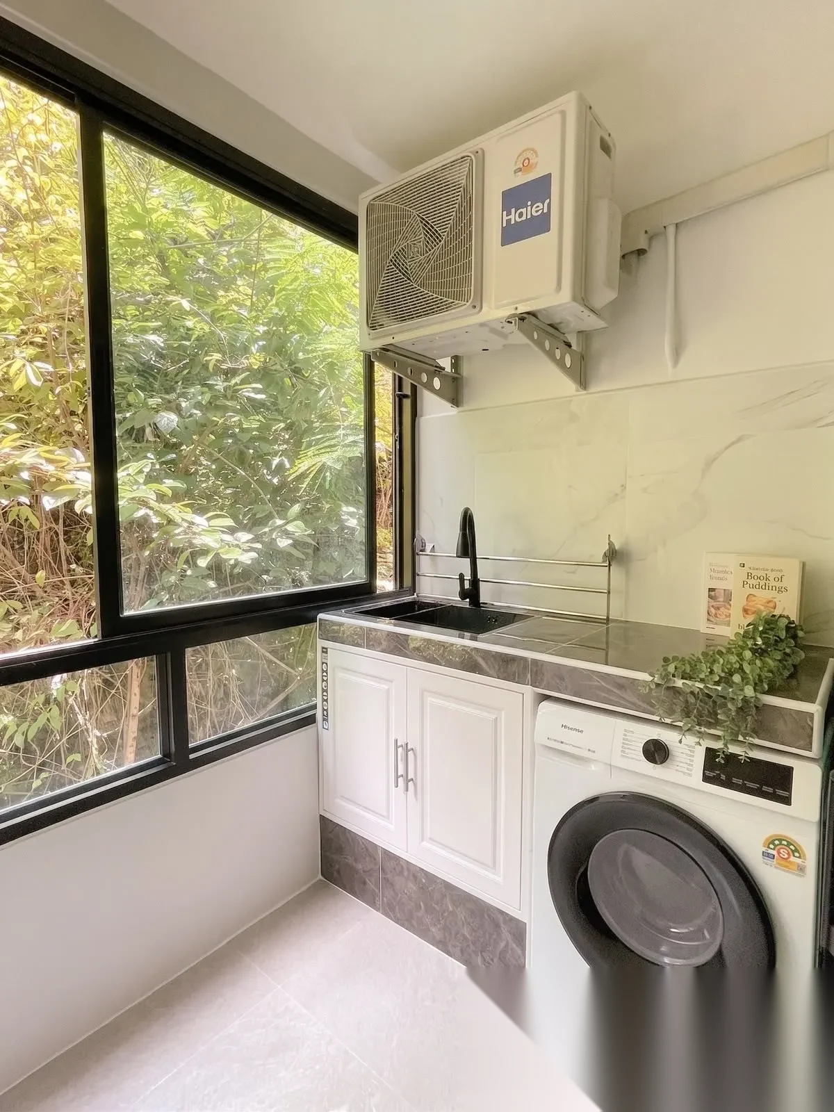 Studio Apartment for sale at Phanasons City Condominium complex · Wichit · Garden View — photo 9