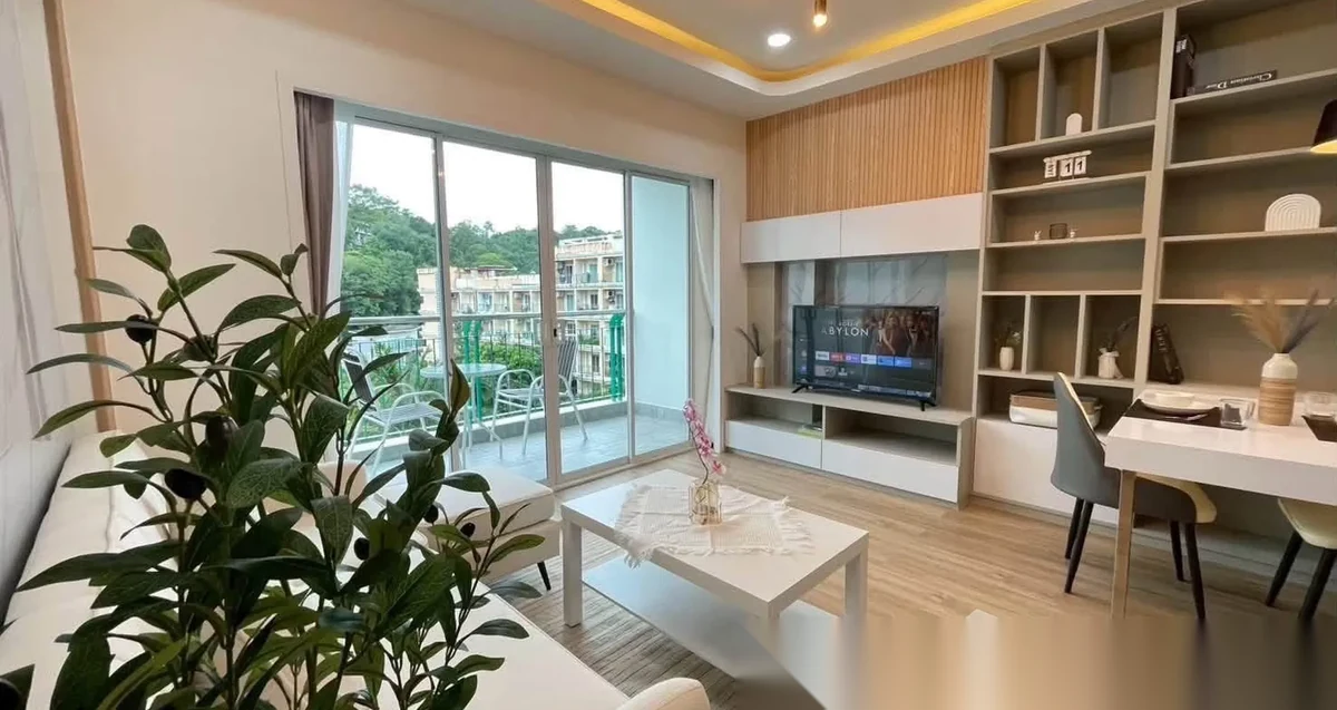 1 Bedroom Apartment for sale at The Green Places Condominium complex · Phuket Town
