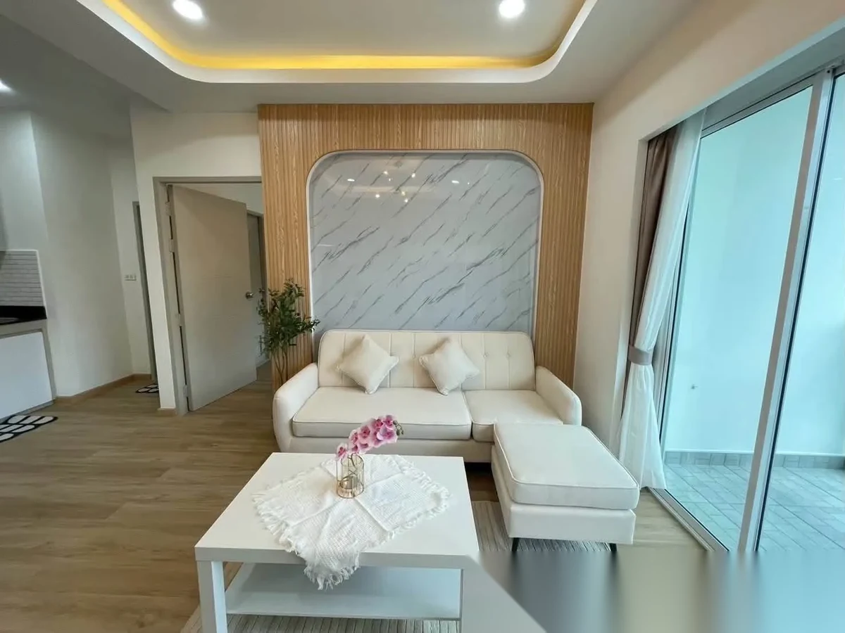 1 Bedroom Apartment for sale at The Green Places Condominium complex · Phuket Town — photo 6