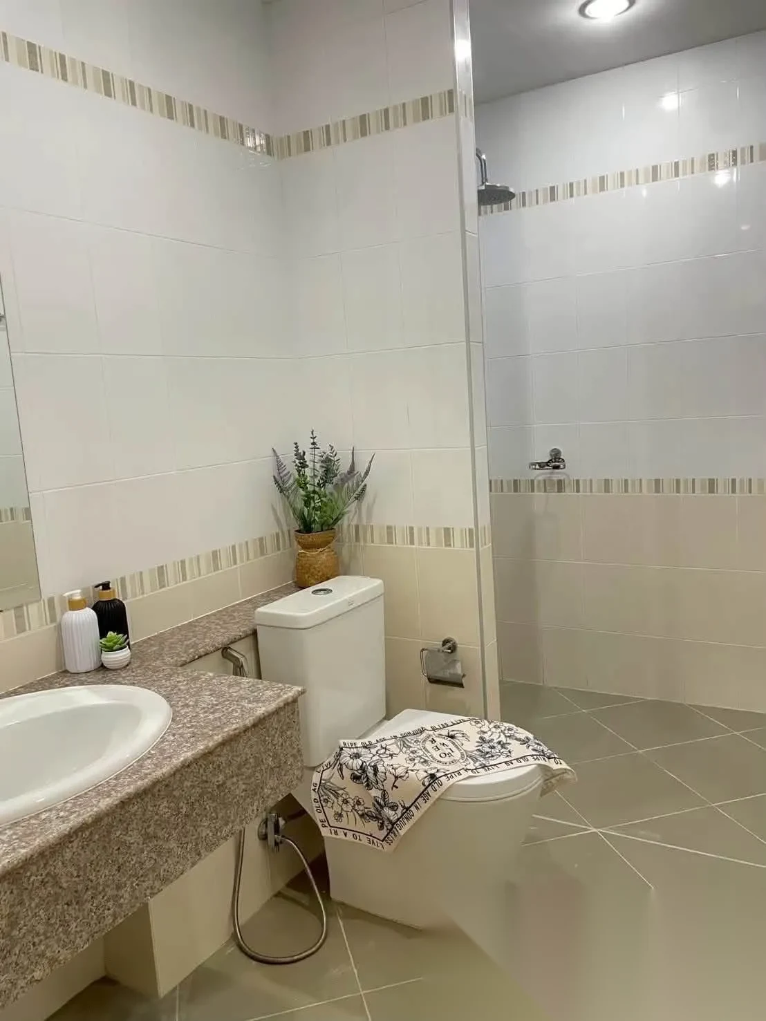1 Bedroom Apartment for sale at The Green Places Condominium complex · Phuket Town — photo 10