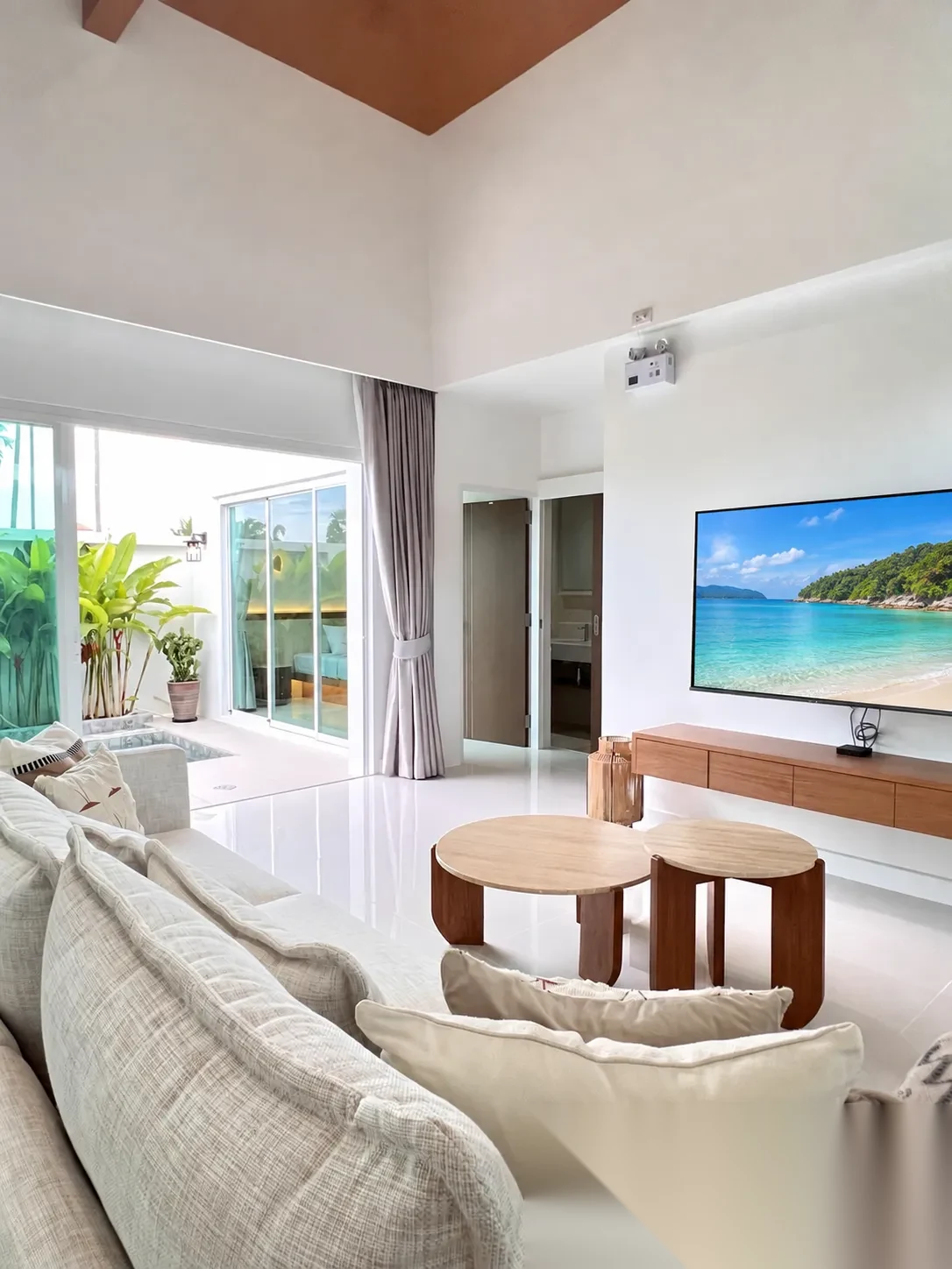3 Bedroom Villa for sale · Pool View — photo 6