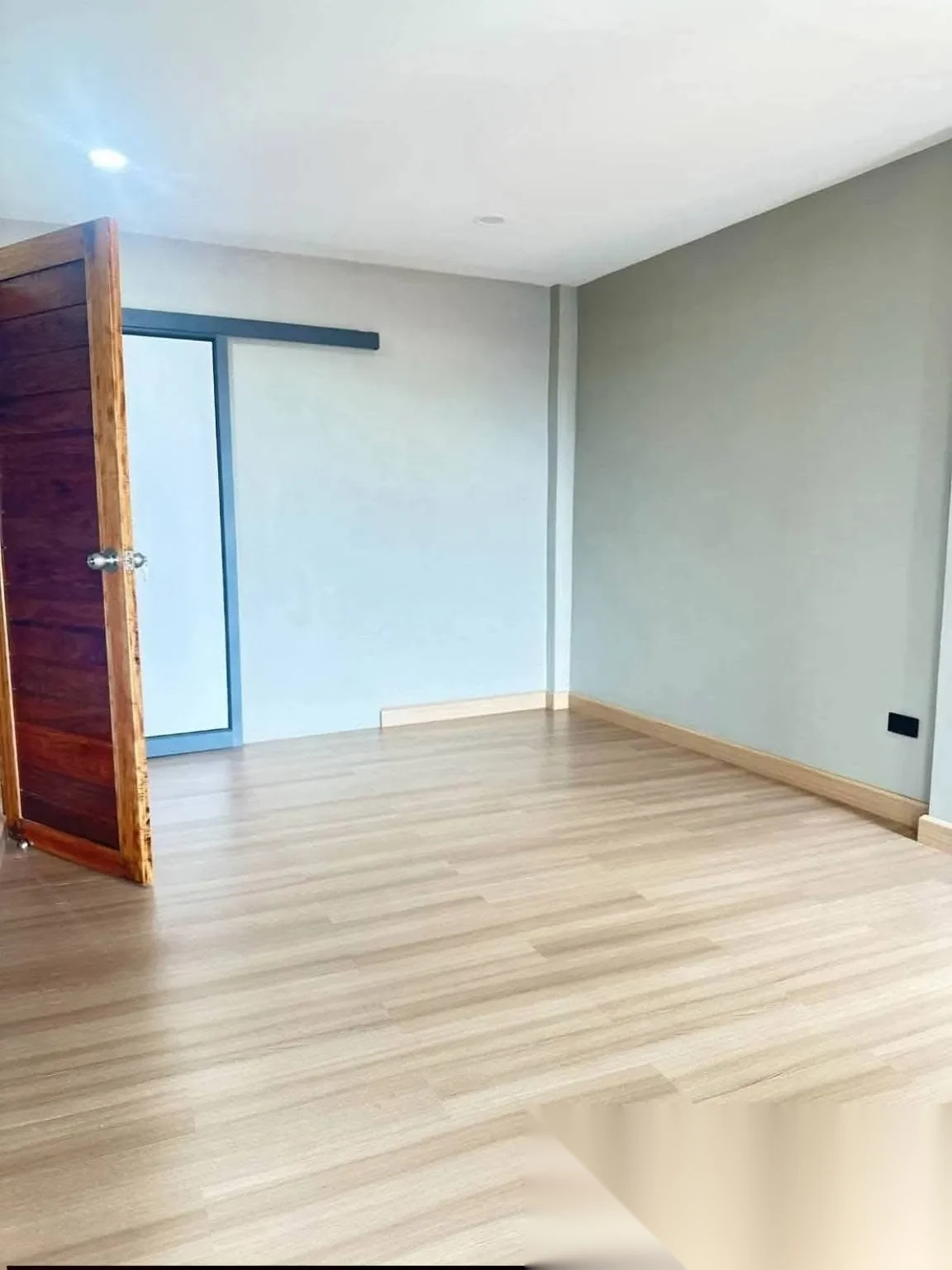 3 Bedroom Townhouse for sale — photo 4