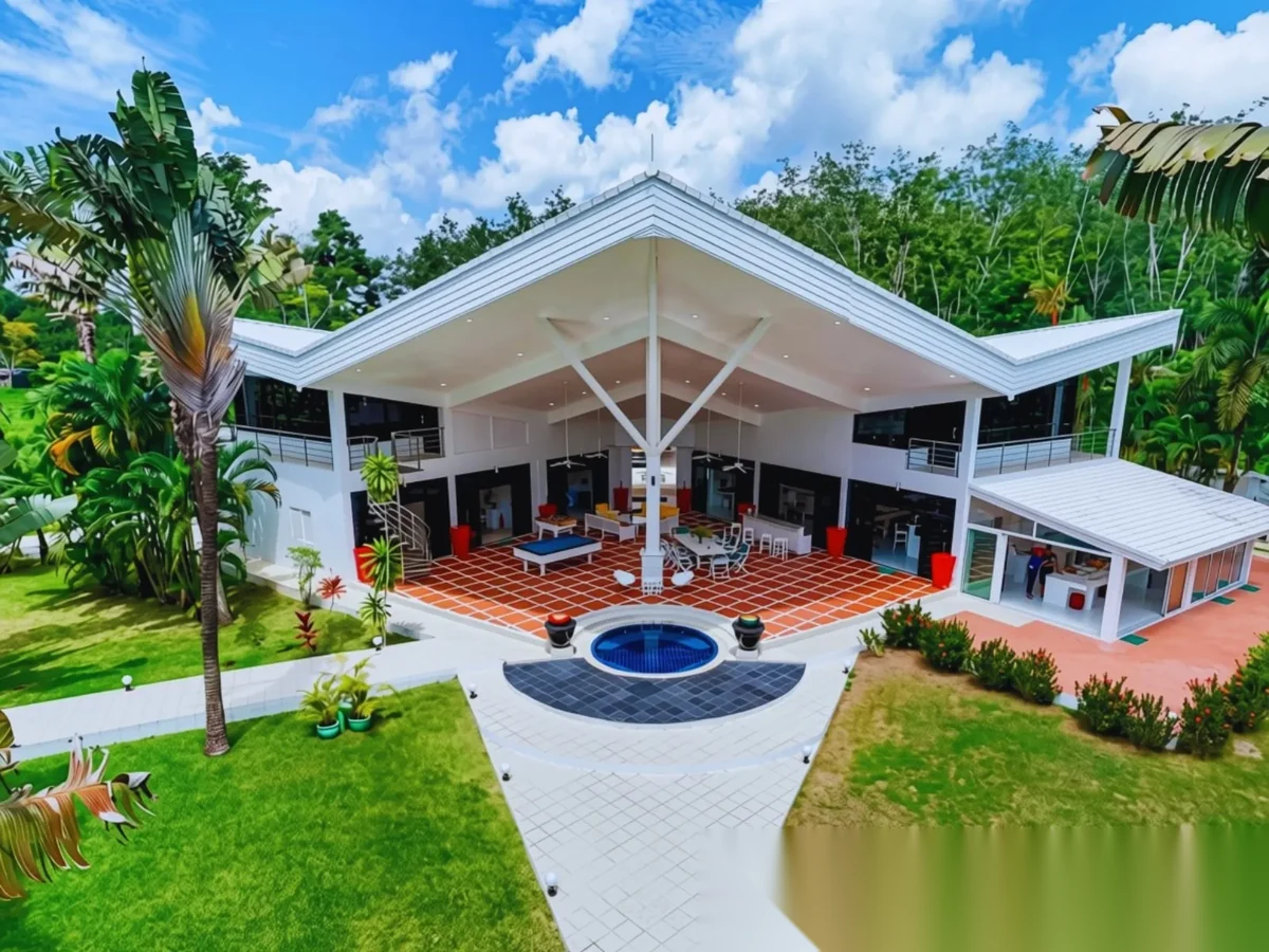 18 Bedroom Villa for sale at Delta Villas complex · Pa Khlok · Pool View — photo 3