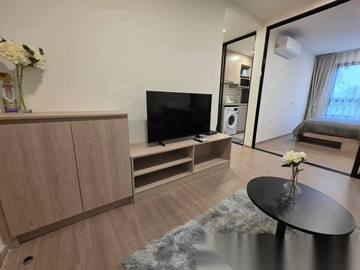 Studio Apartment for rent at THE BASE Bukit complex · Wichit · Pool Access — photo 2