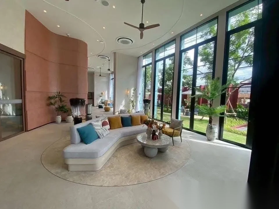 Studio Apartment for rent at THE BASE Bukit complex · Wichit · Pool Access — photo 5