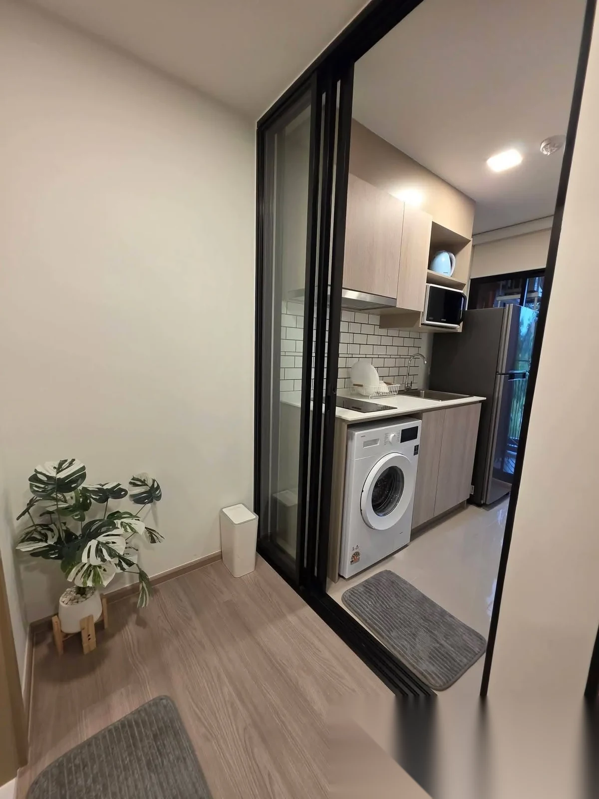 Studio Apartment for rent at THE BASE Bukit complex · Wichit · Pool Access — photo 8