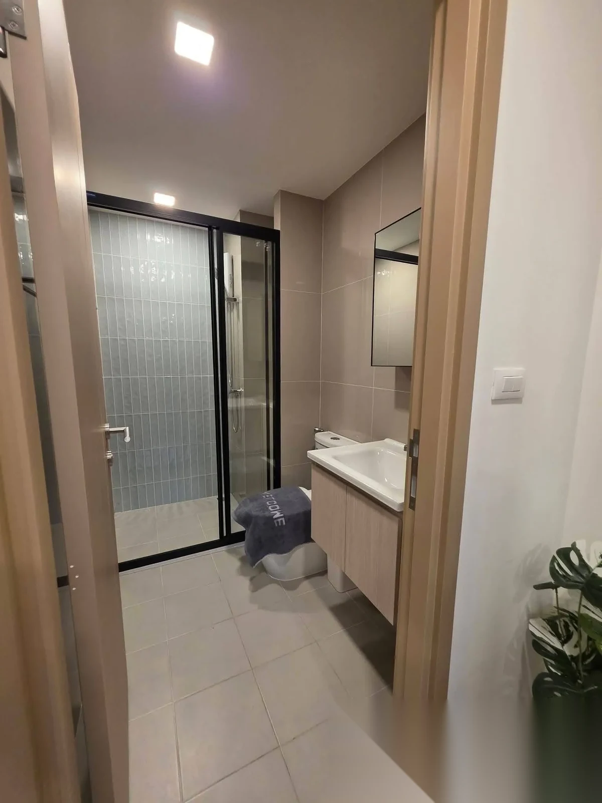 Studio Apartment for rent at THE BASE Bukit complex · Wichit · Pool Access — photo 9