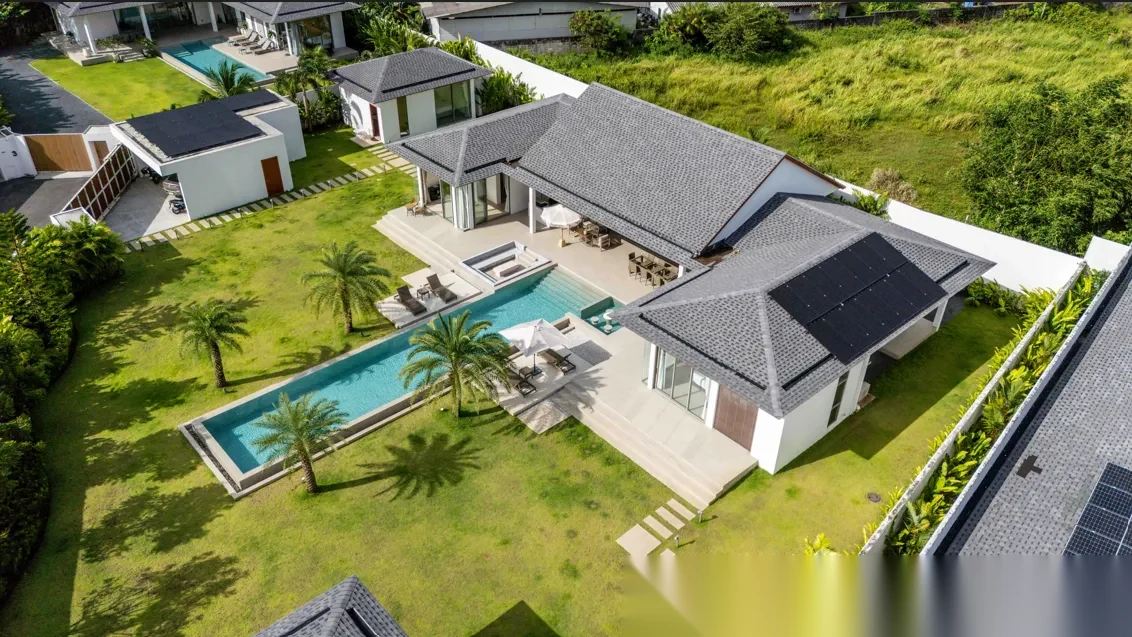 5 Bedroom Villa for rent at 1859 Estate complex · Si Sunthon · Garden View — photo 3