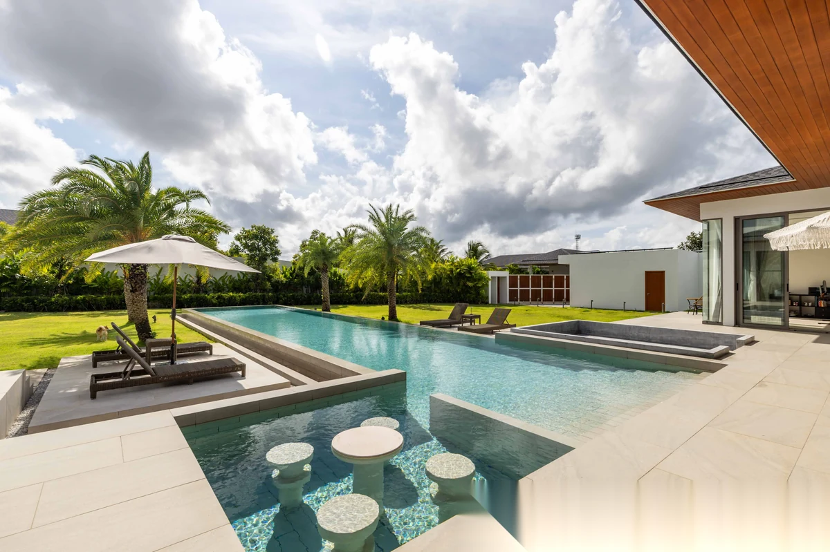 5 Bedroom Villa for rent at 1859 Estate complex · Si Sunthon · Garden View — photo 5