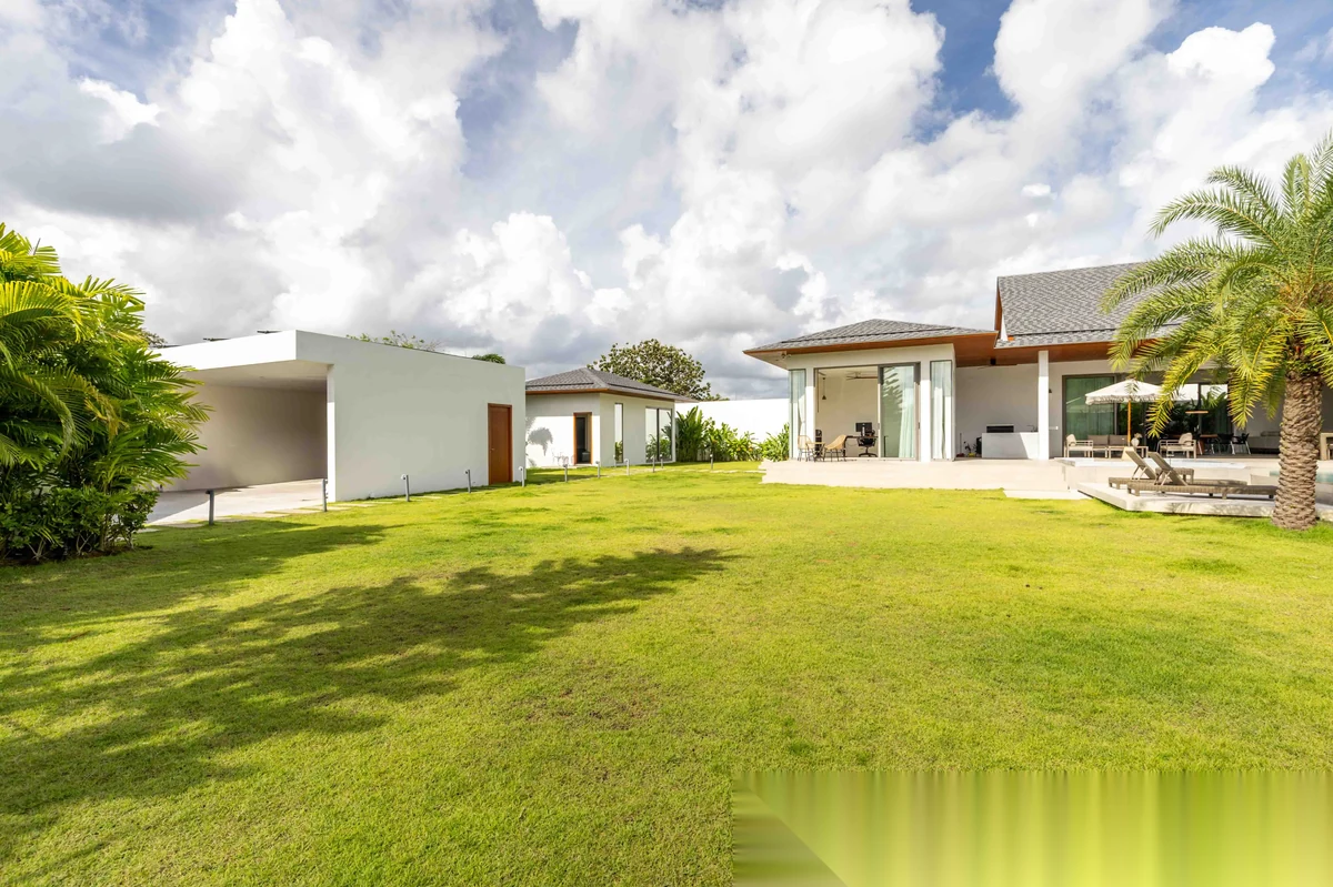 5 Bedroom Villa for rent at 1859 Estate complex · Si Sunthon · Garden View — photo 9