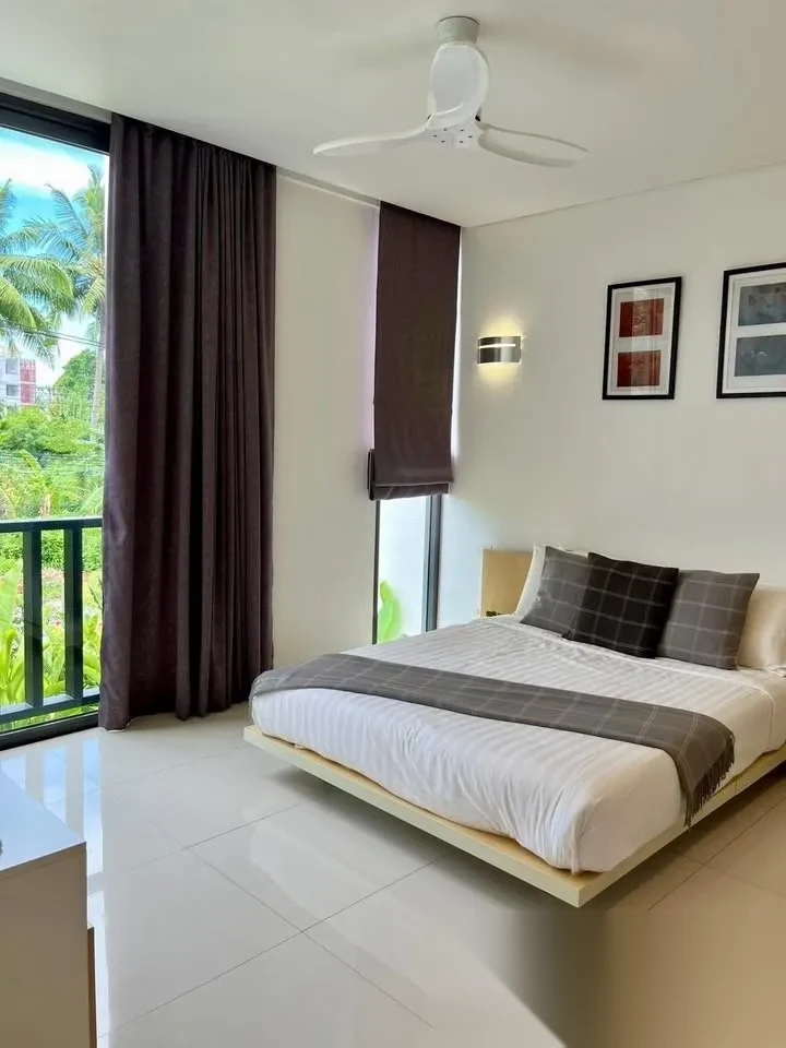 Апартаменты 2BR в ЖК Bangtao Beach Gardens · Чернг Тале / Bang Tao · Вид в сад — фото 2