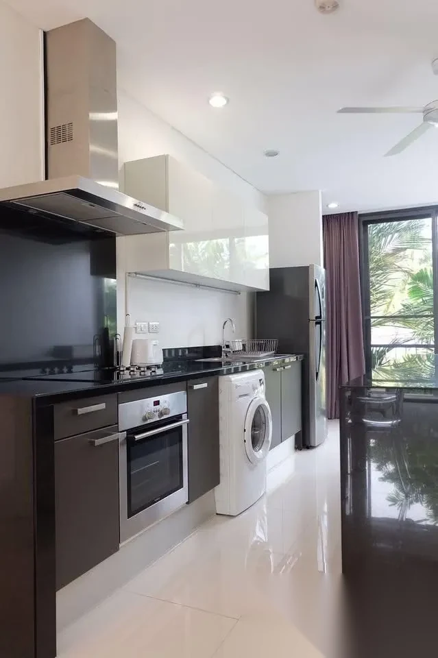 Апартаменты 2BR в ЖК Bangtao Beach Gardens · Чернг Тале / Bang Tao · Вид в сад — фото 3