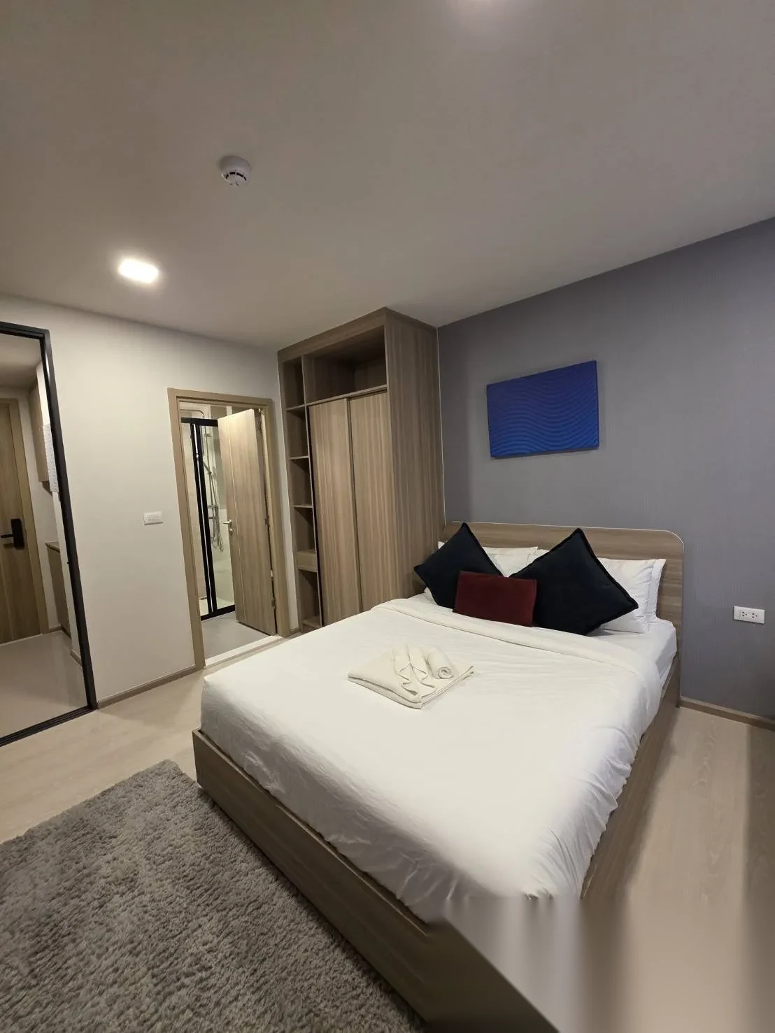 Studio Apartment for rent at The Base Rise complex · Wichit — photo 2