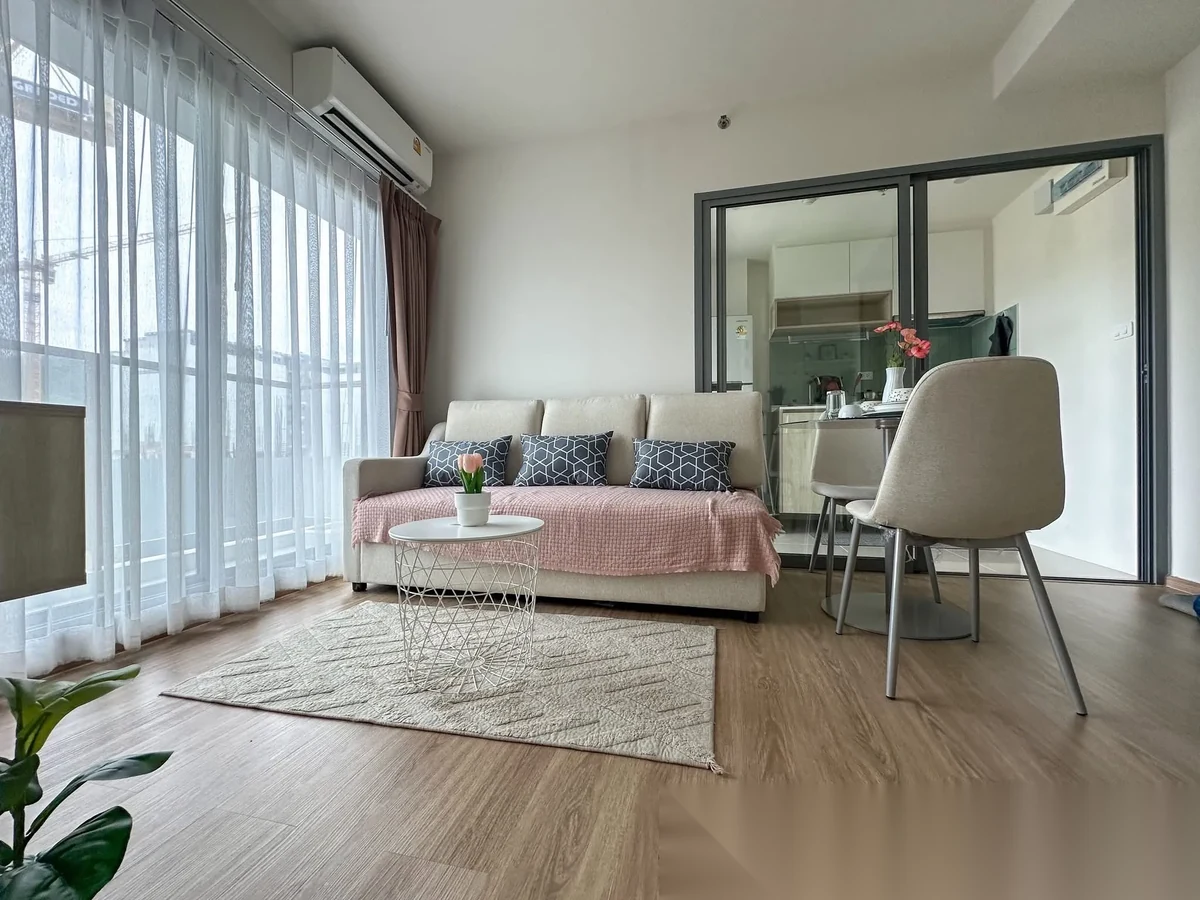 Апартаменты 1BR в ЖК Phyll Phuket by Central Pattana · Вичит · Вид в сад — фото 3