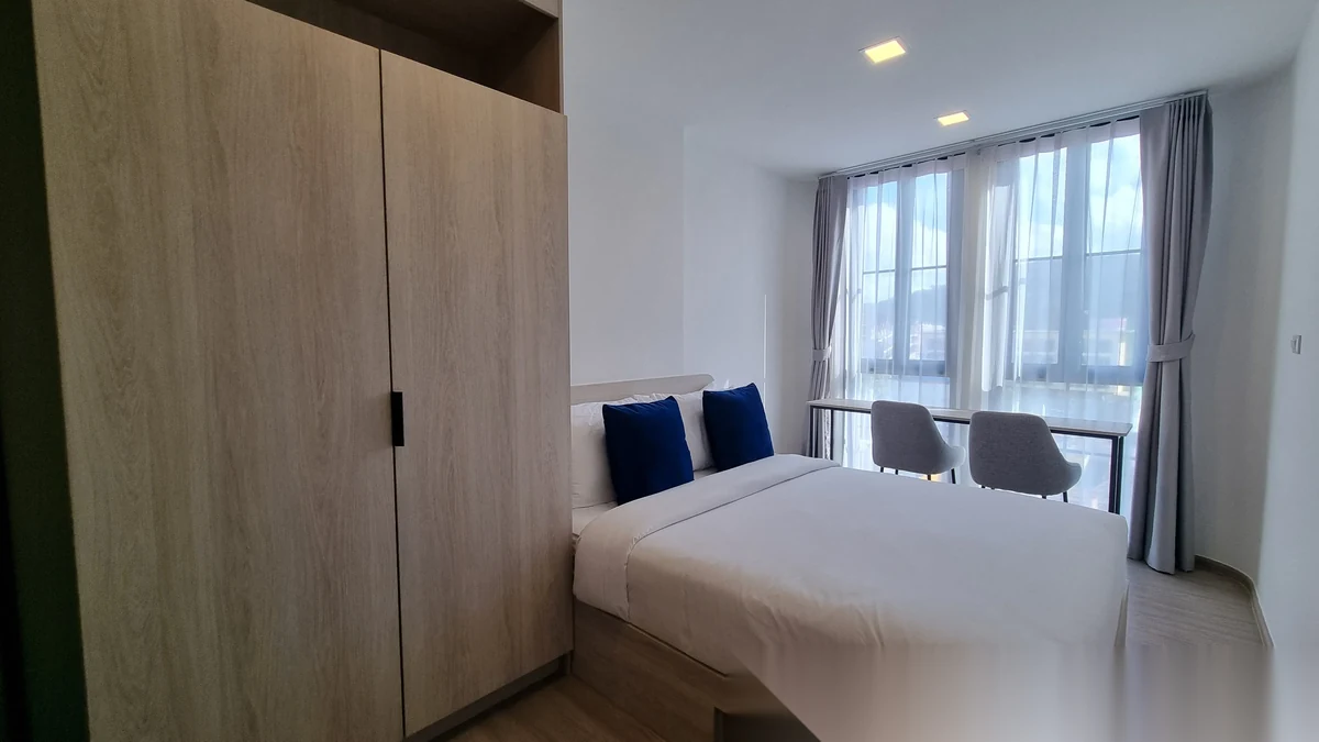 Апартаменты 1BR в ЖК THE BASE Bukit · Вичит · Выход к бассейну — фото 4