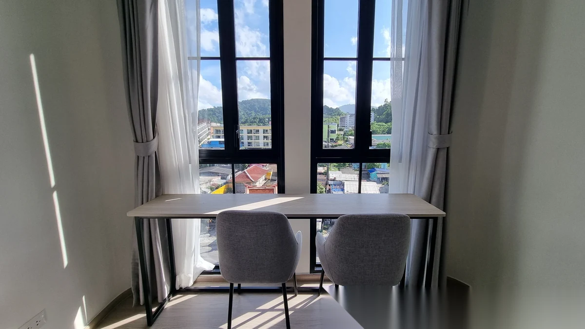 Апартаменты 1BR в ЖК THE BASE Bukit · Вичит · Выход к бассейну — фото 10