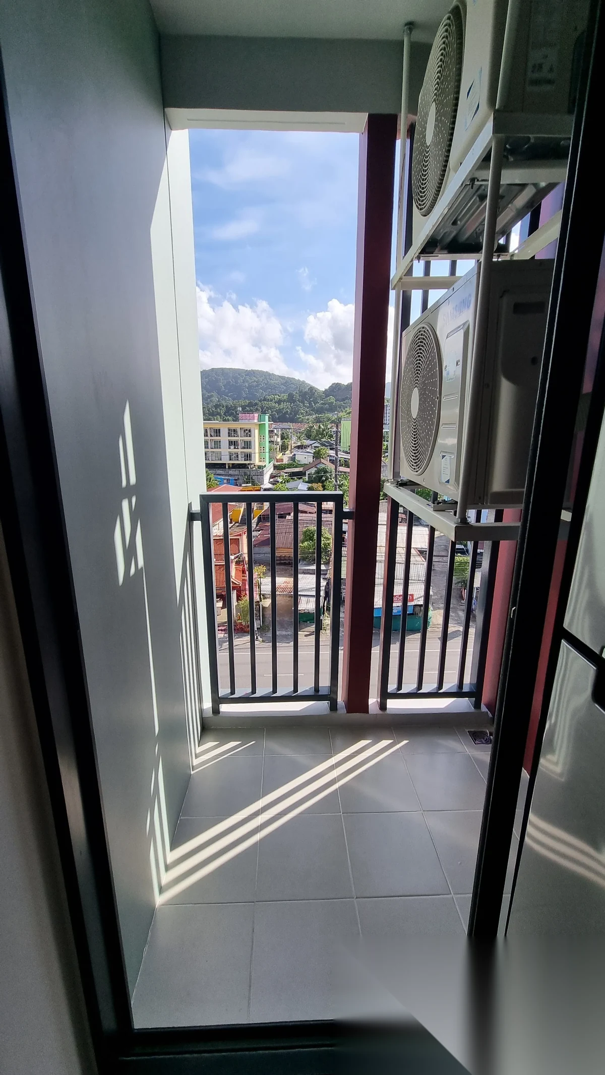 Апартаменты 1BR в ЖК THE BASE Bukit · Вичит · Выход к бассейну — фото 11