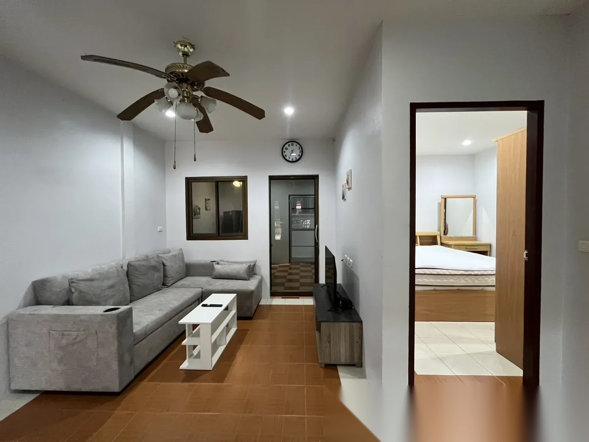 2 Bedroom House for rent · Choeng Thale · Garden View — photo 3