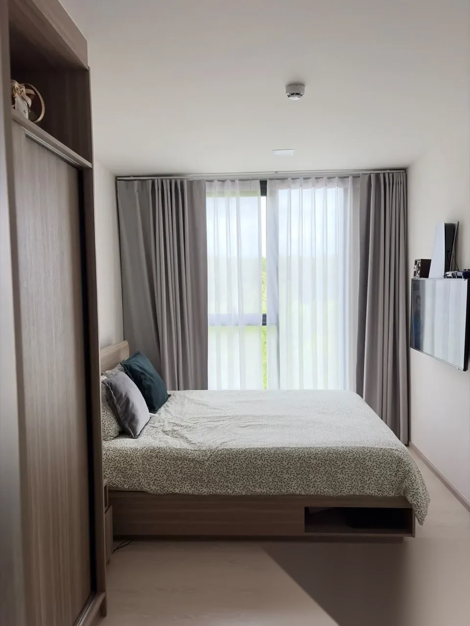 1 Bedroom Apartment for sale at The Base Rise complex · Wichit — photo 5