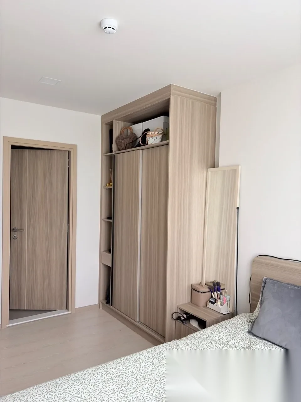 1 Bedroom Apartment for sale at The Base Rise complex · Wichit — photo 7