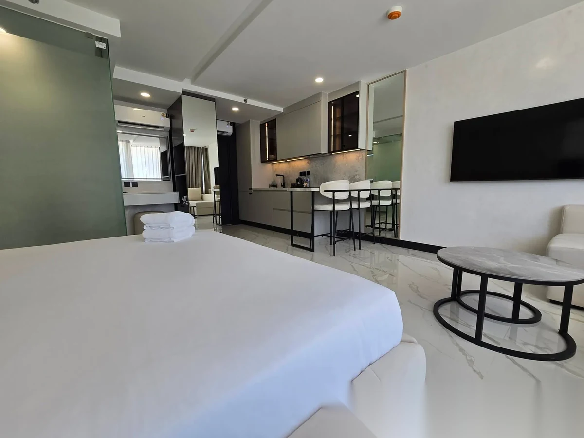 Studio Apartment for rent at Atrium Andaman City complex · Choeng Thale — photo 7